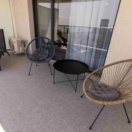 Raya Del Mar 34 Mamaia