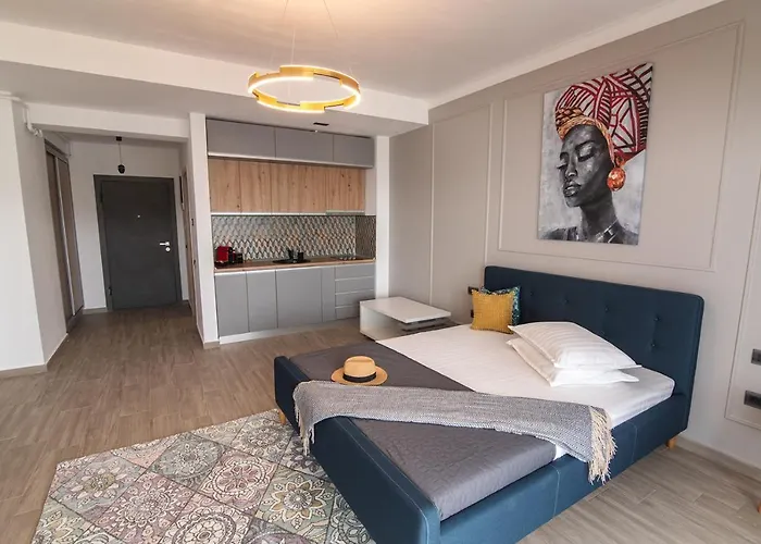 Raya Del Mar 34 Mamaia